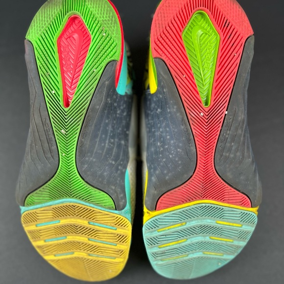 Size 6.5M/8W- Nike Metcon 7 AMP 12 Days Of Christmas - Picture 7 of 8